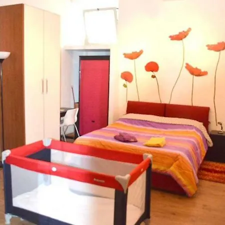 New A Trastevere روما