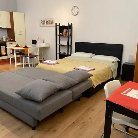 New A Trastevere * ローマ